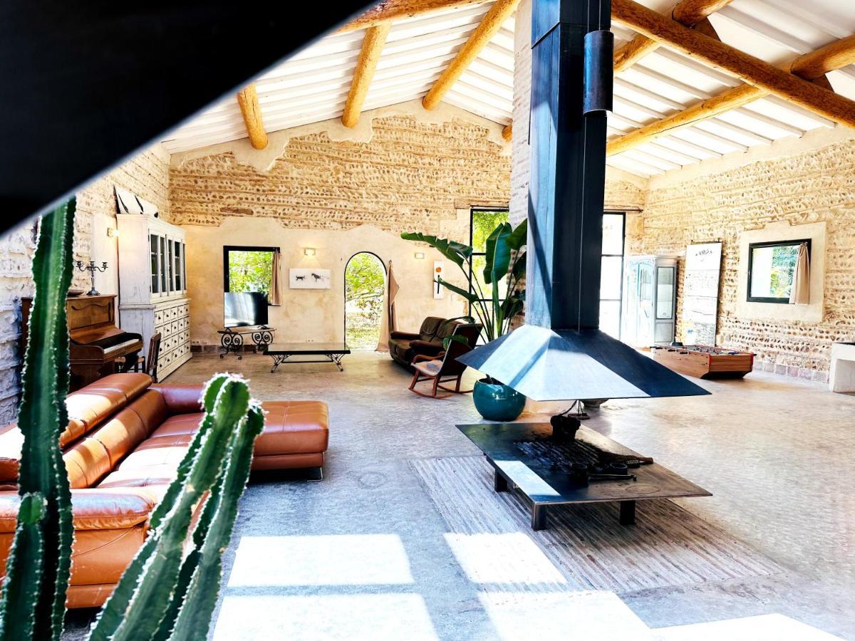 Magnifique Loft - Piscine - Tennis - Babyfoot Nîmes Exteriér fotografie